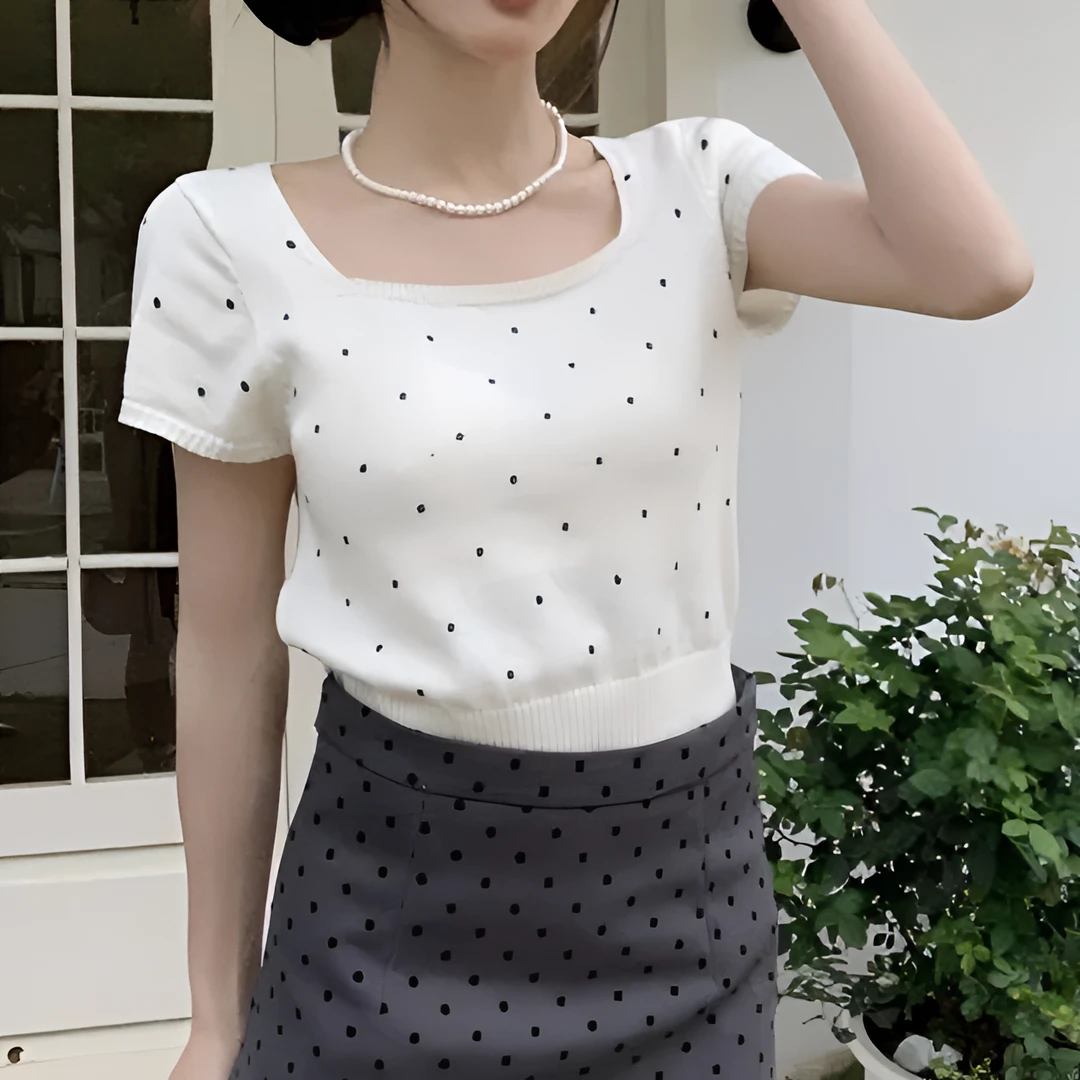 韩版ins新款设计感方领显瘦夏季短款波点短袖针织衫女百搭纯欲