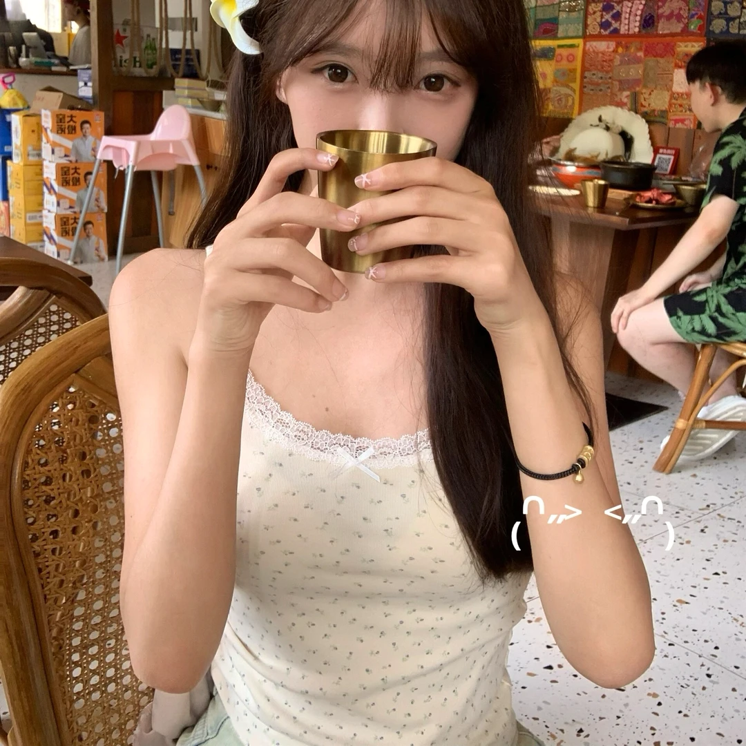 纯欲bm风法式碎花带胸垫吊带背心女夏季修身内搭外穿美背无袖上衣