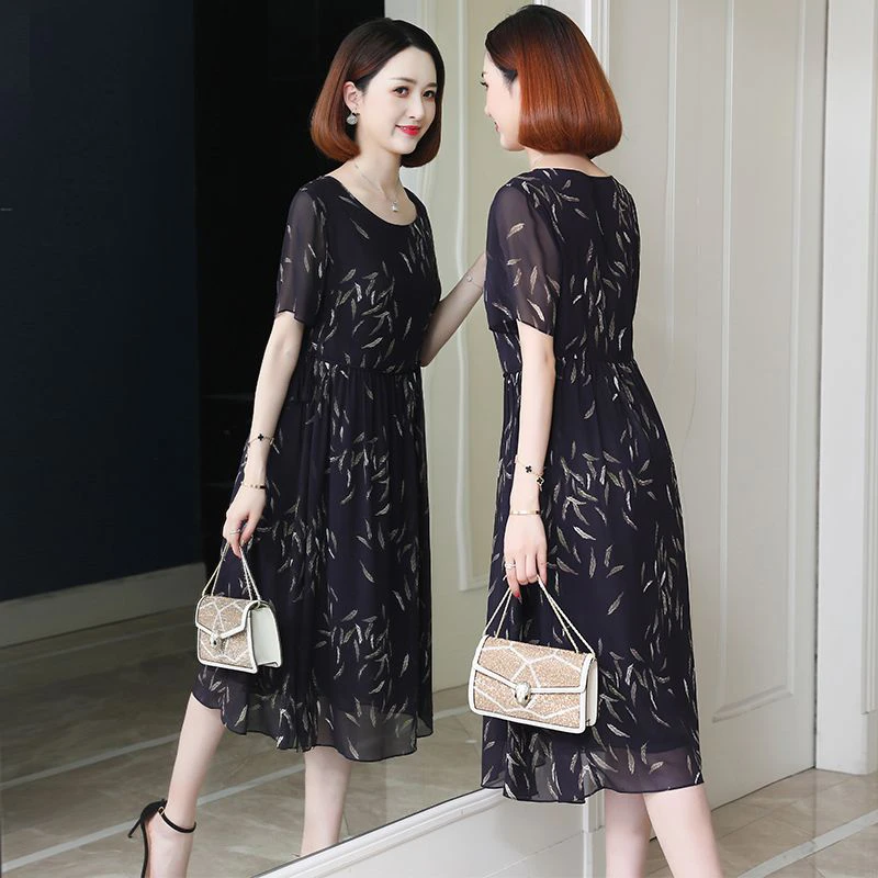2025夏季新款韩版修身气质圆领中年女装碎花连衣裙女印花大码裙子