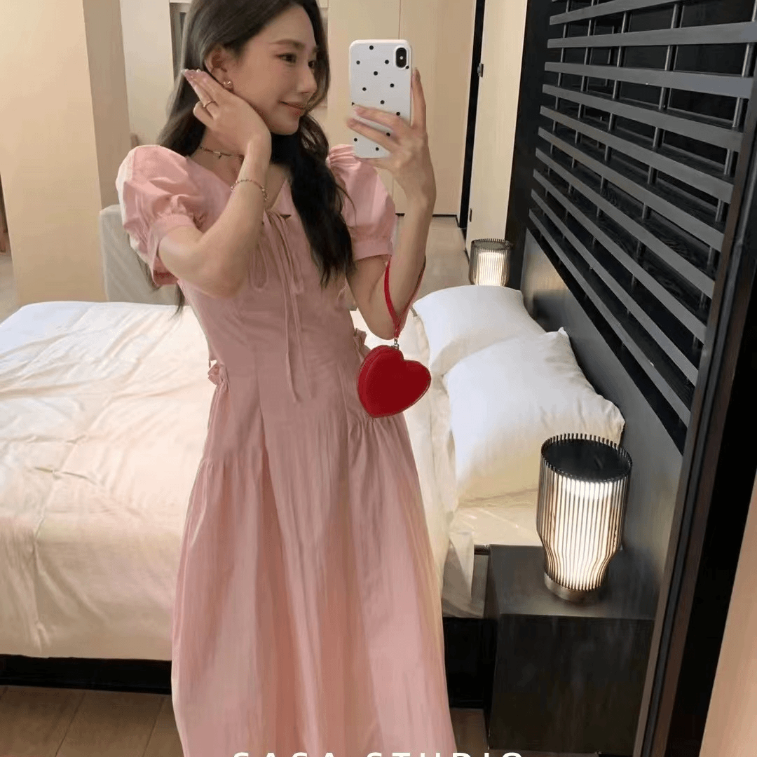 气质显瘦方领连衣裙