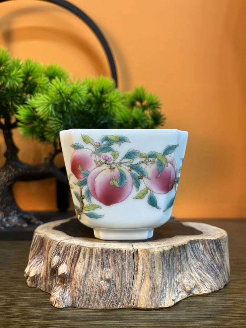 景德镇茶具粉彩九桃五福四方主人杯