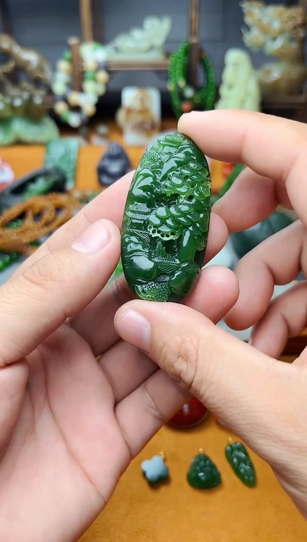 【闪购商品】和田玉挂件未镶嵌山水  01