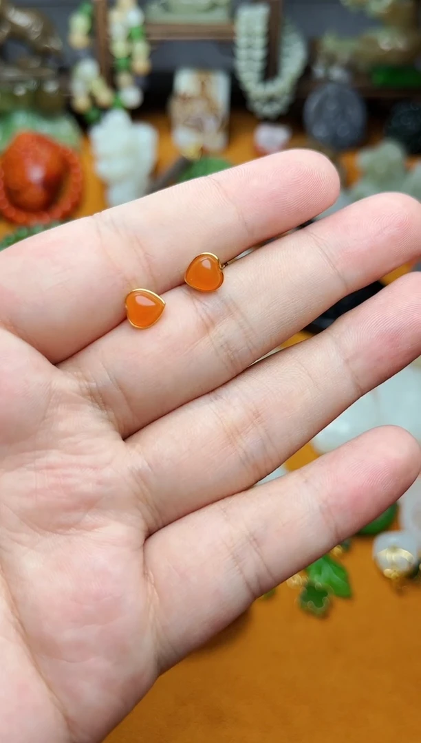 【闪购商品】南红玛瑙耳饰未镶嵌爱心