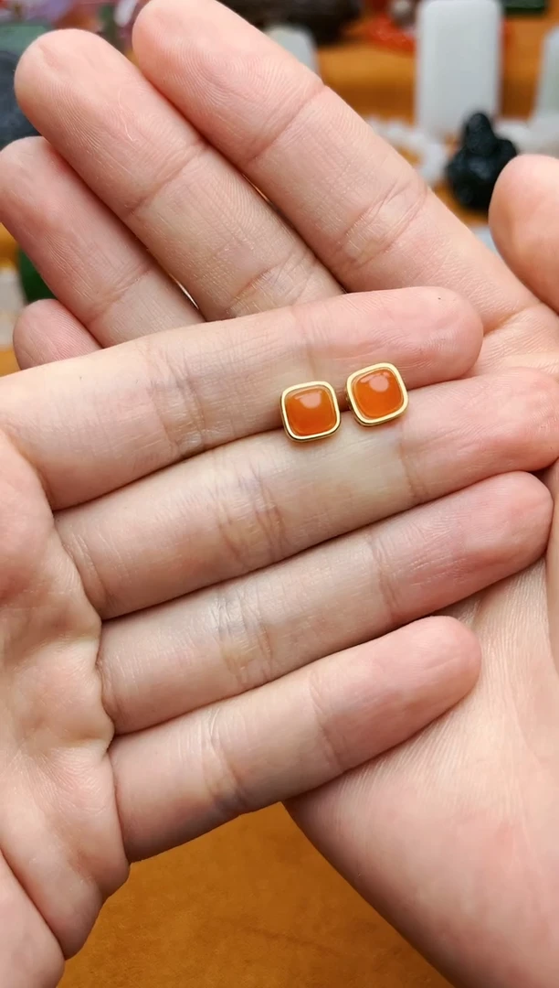 【闪购商品】南红玛瑙耳饰银S925镶嵌耳饰