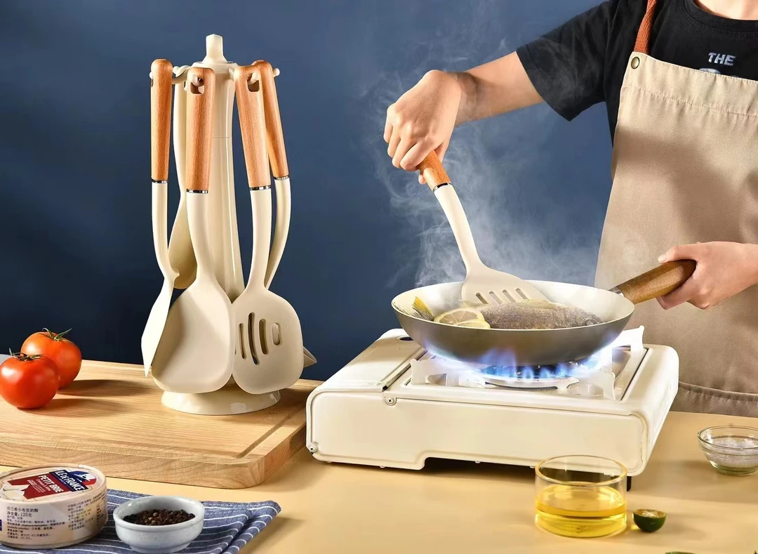 新疆包邮艾拓斯家用不粘锅专用铲勺耐高温汤勺防烫厨房铲勺套装