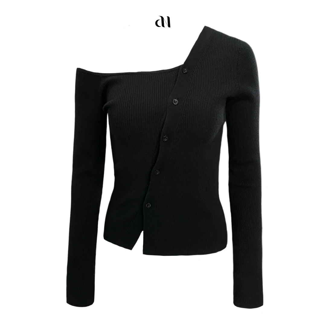 Aiko 专属不对称露肩针织衫