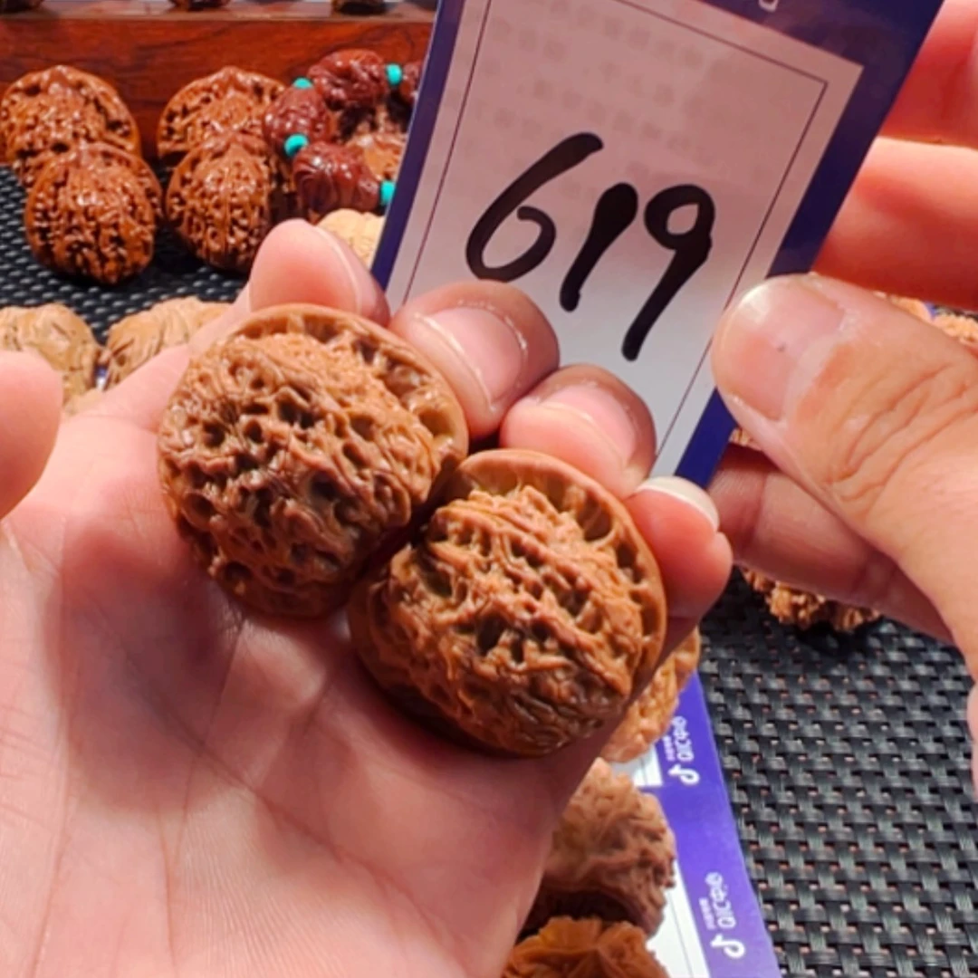 【闪购商品】文玩核桃把件ᝰ****血麒麟