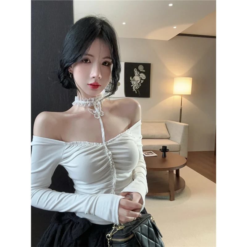 纯欲辣妹一字肩挂脖蕾丝上衣女秋季显身材露肩长袖t恤打底衫内搭