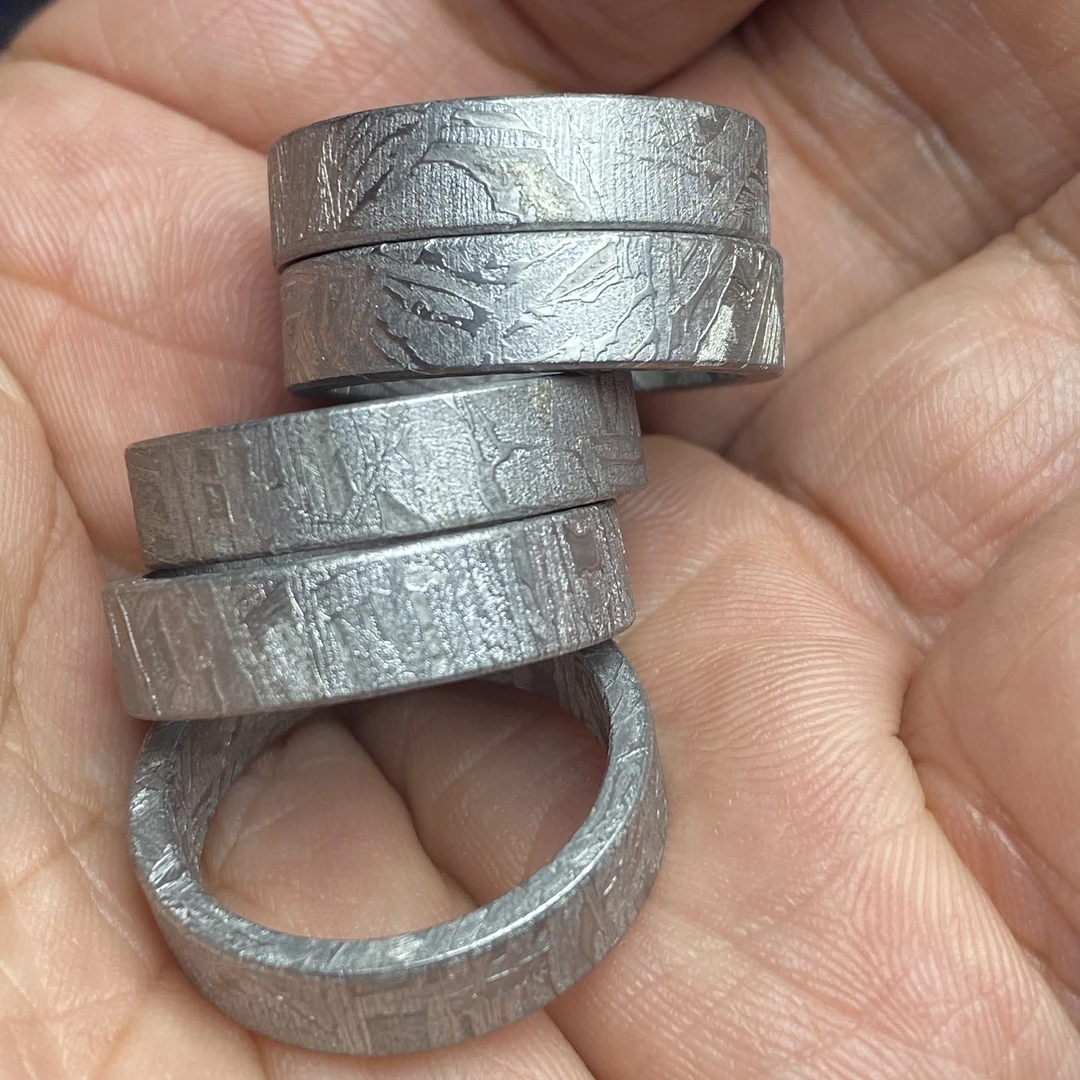 星宝陨摆件 新疆阿勒泰铁陨  工艺品