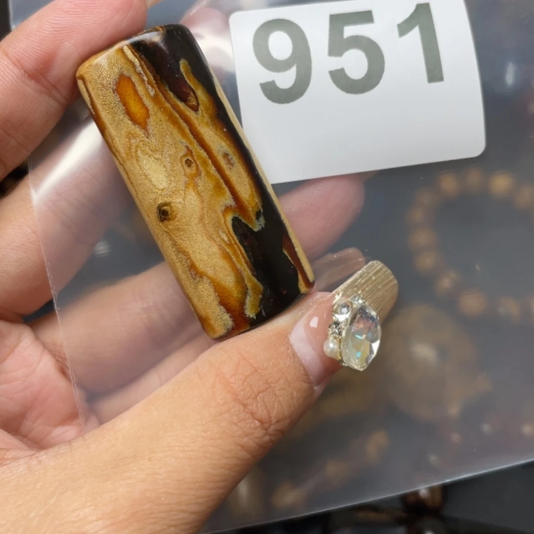 【闪购商品】小六子根雕