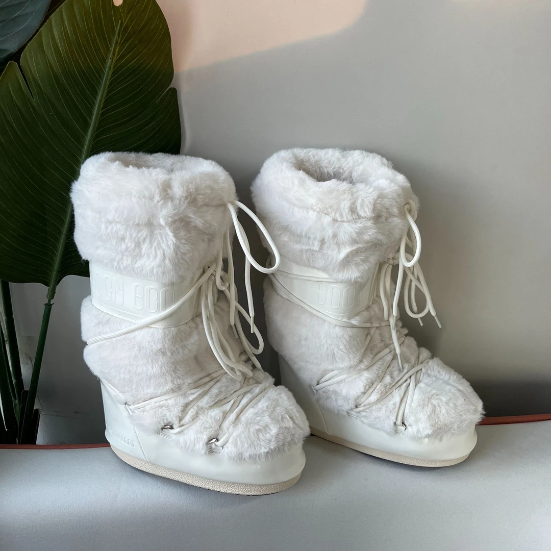 2025新款厚底系带增高月亮靴时髦雪地靴百搭圆头防滑丑萌保暧女靴