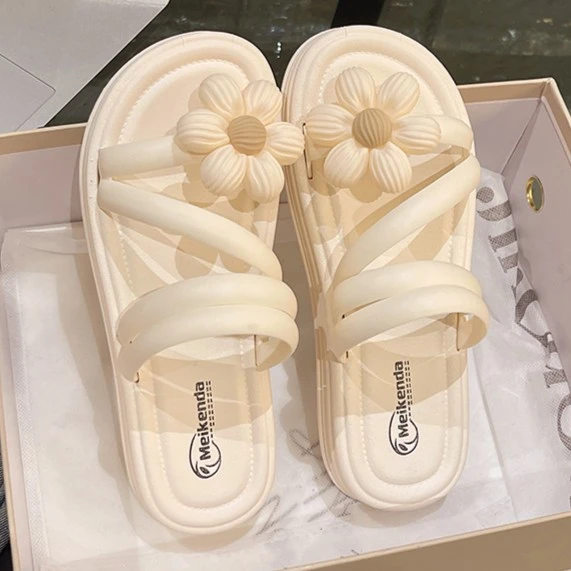 ins学生花朵拖鞋厚底女士居家平底可爱立体防滑百搭一字凉拖鞋夏
