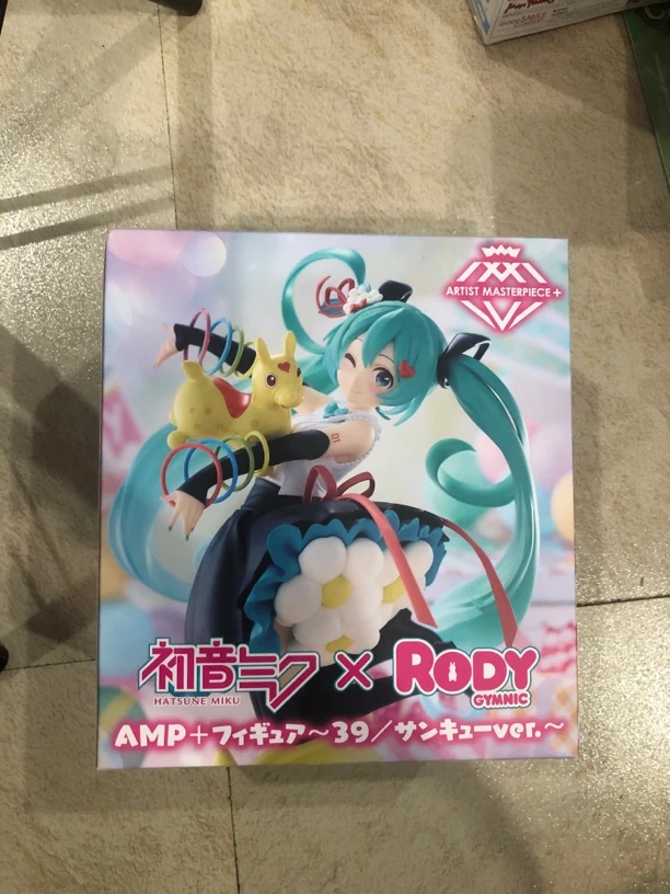 日新Taito amp+跳马联名初音未来手办