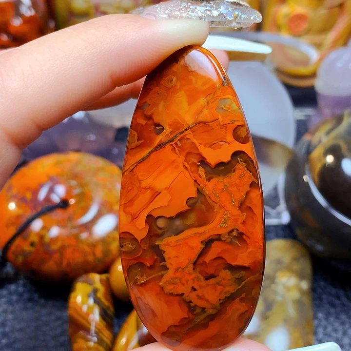 玛瑙/玉髓吊坠11未镶嵌庄**蝶