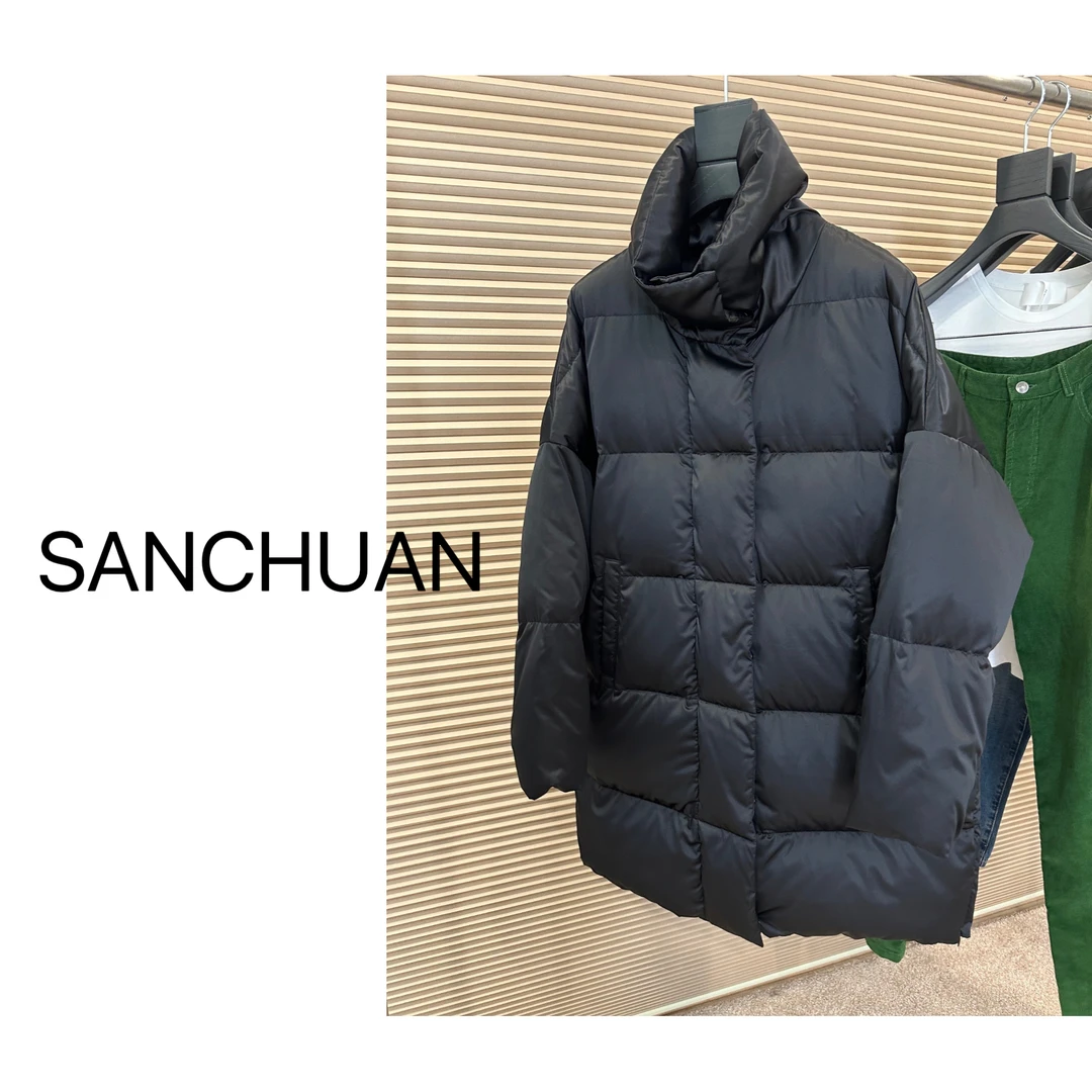 黑色中长款立领外套