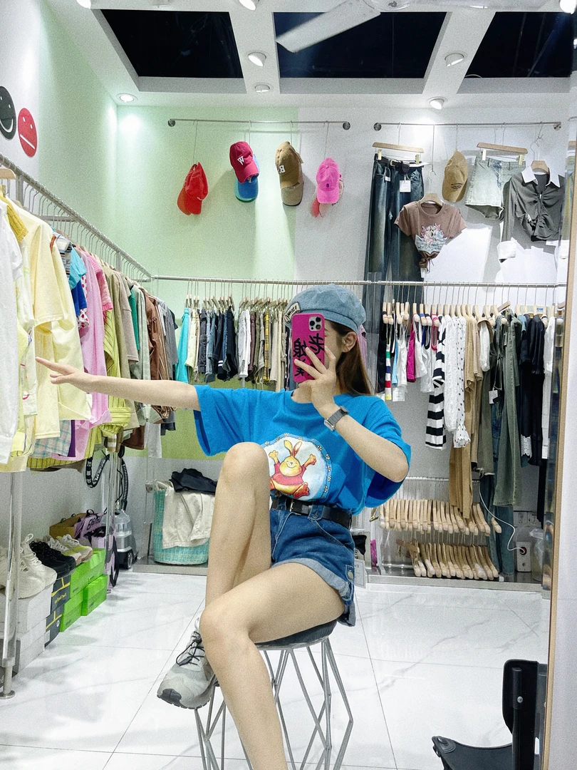 Eleven蓝色短袖T恤