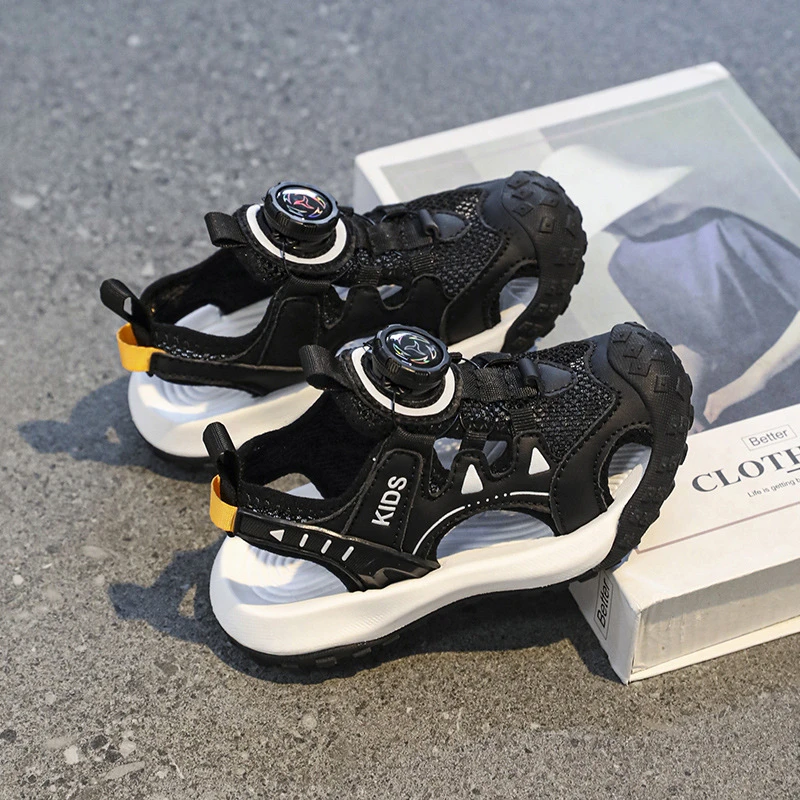 2024夏季新款儿童凉鞋旋转纽扣运动包头大童外穿防滑耐磨沙滩凉鞋