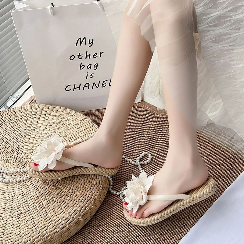 花朵人字拖女外穿2024甜美风拖鞋夏季新款平底防滑沙滩鞋外出凉拖