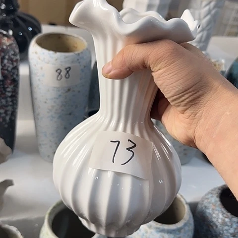 瓶法式24厘米陶瓷花瓶一个