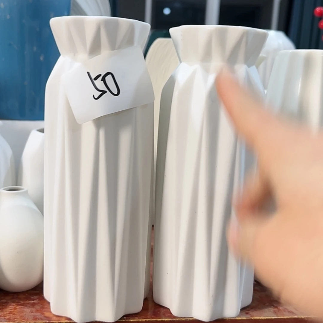 【闪购商品】陶瓷瓶两个折纸