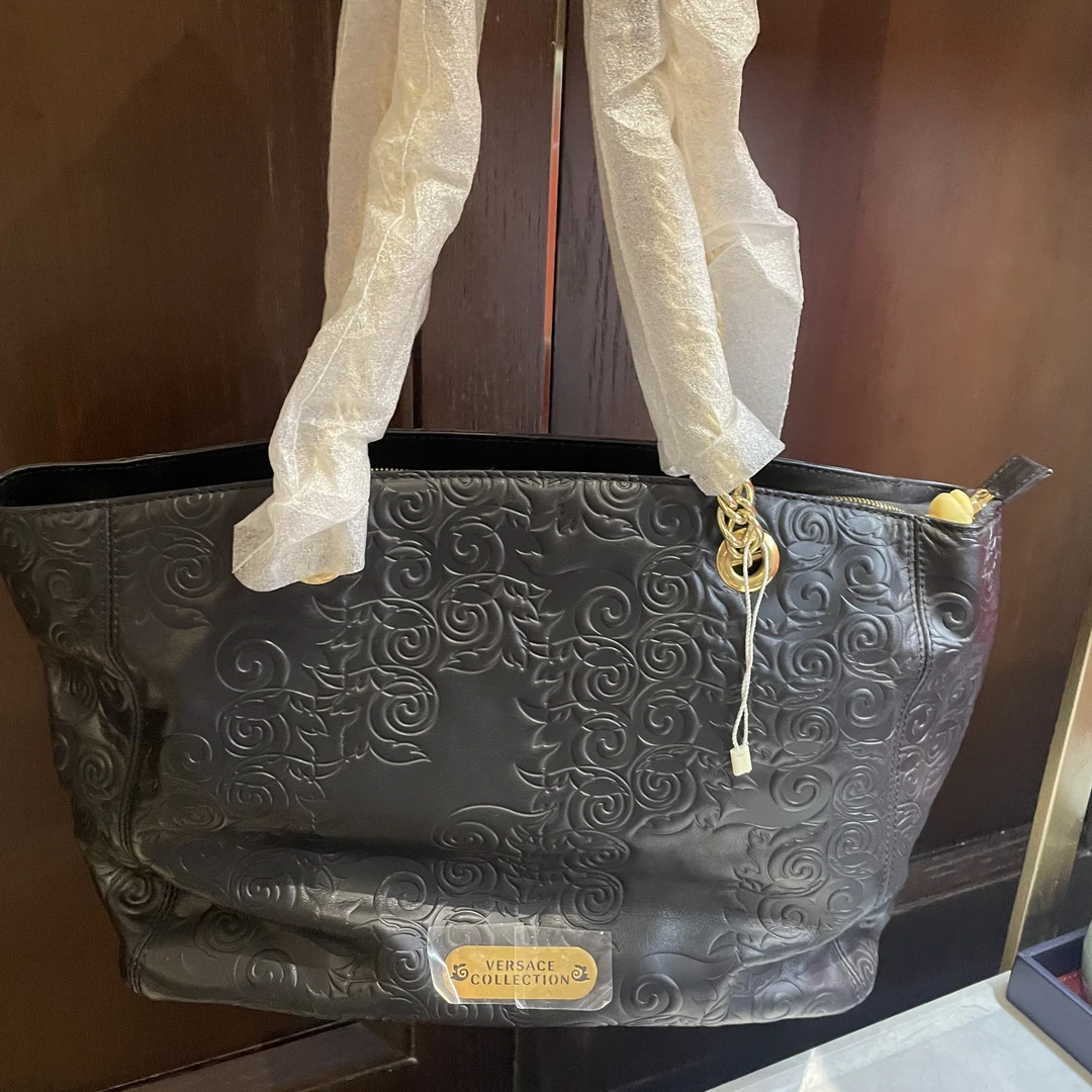 95新 Valentino/华伦天奴 ltt00042240513