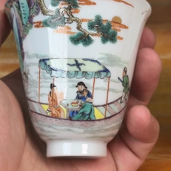 摆件千年瓷都景德镇 艺术关注谢佳豪