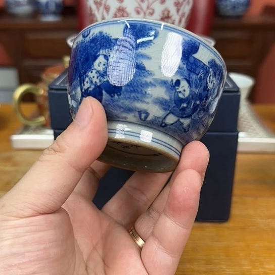 摆件千年瓷都景德镇 艺术关注谢佳豪
