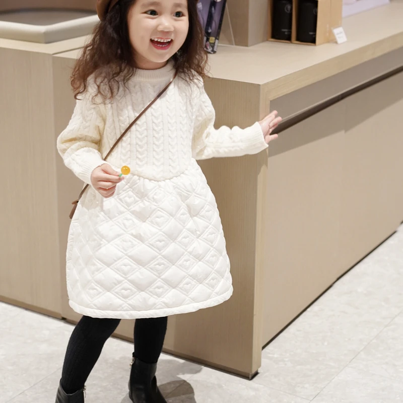 韩国童装女童2023冬季洋气新款休闲时尚针织公主裙拼接夹棉连衣裙