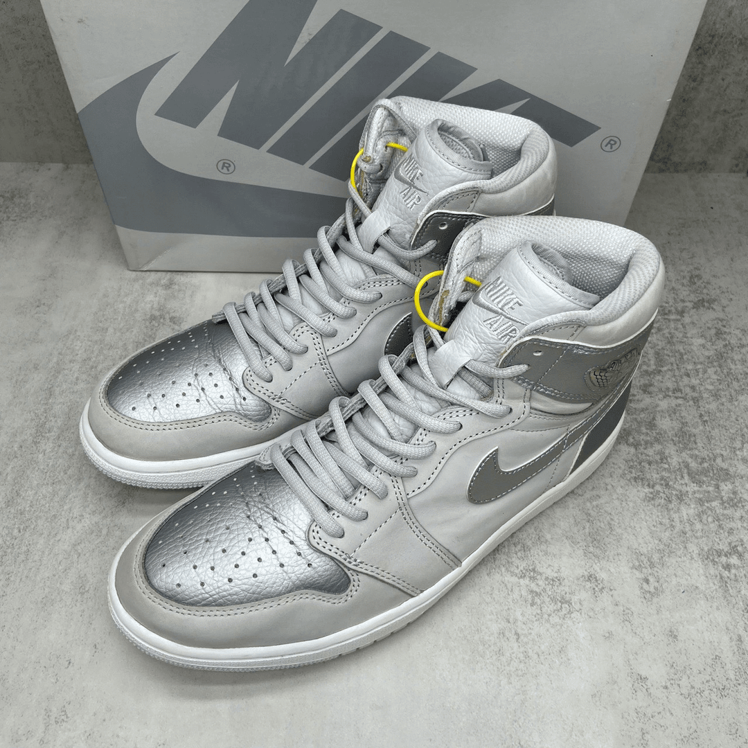 【秒价】aj1 东京 奥运会 灰银/42.5码/98新/编码9751/市场价1000/