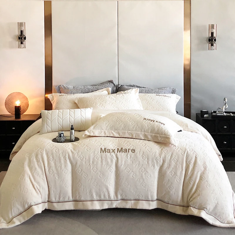 -MAX麦克系列-四件套奶绒牛奶绒轻奢亲肤加厚印花立体磨毛绣花