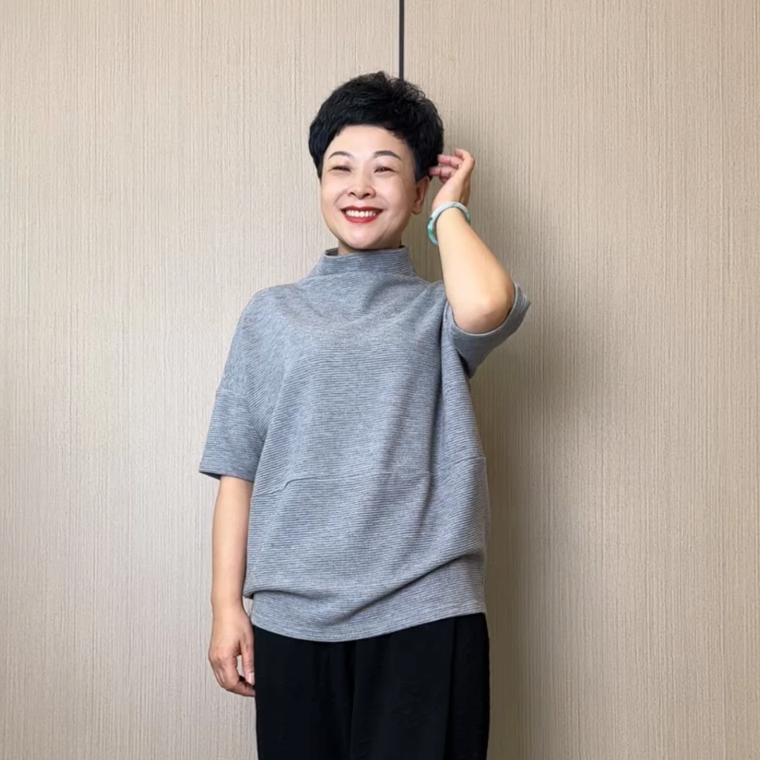 6821-灰色-春款女装纯色简约宽松款立领半袖打底衫