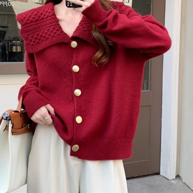 日系复古娃娃领针织开衫女秋冬新款设计感小众小香风纯色毛衣外套