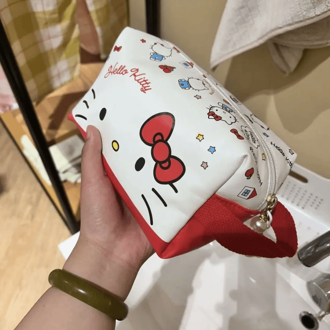 可爱hellokitty牛津布便携化妆包出差旅行防水洗漱包学生文具袋
