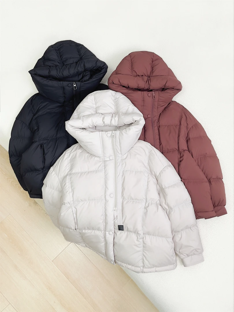 【女王洛克】简约时尚连帽羽绒服洋气百搭90绒女款羽绒服LK81171