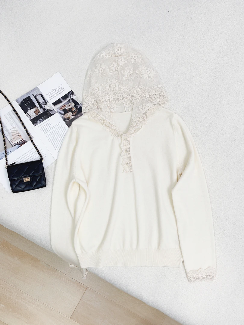 【女王洛克】小香风设计蕾丝钩花连帽羊毛针织衫洋气减龄上衣LK8993