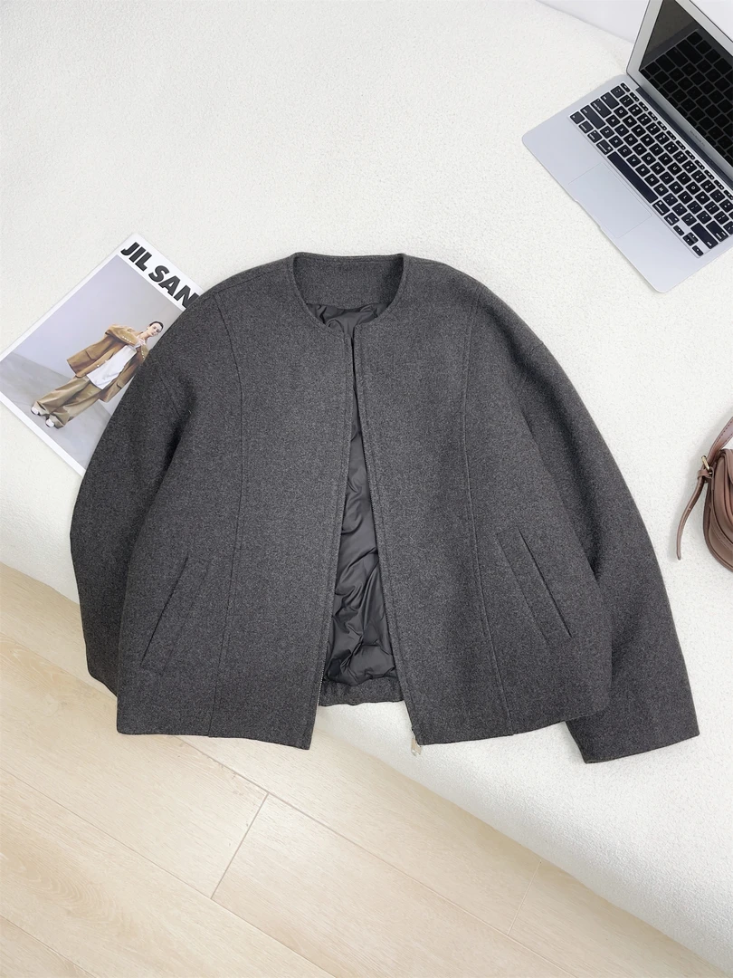 【女王洛克】简约减龄羽绒服休闲百搭显瘦90绒羽绒服外套LK81151