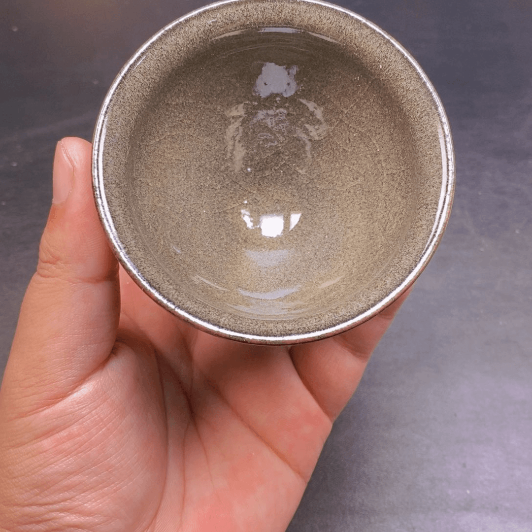 茶盏灰贝束口尊贵主人杯