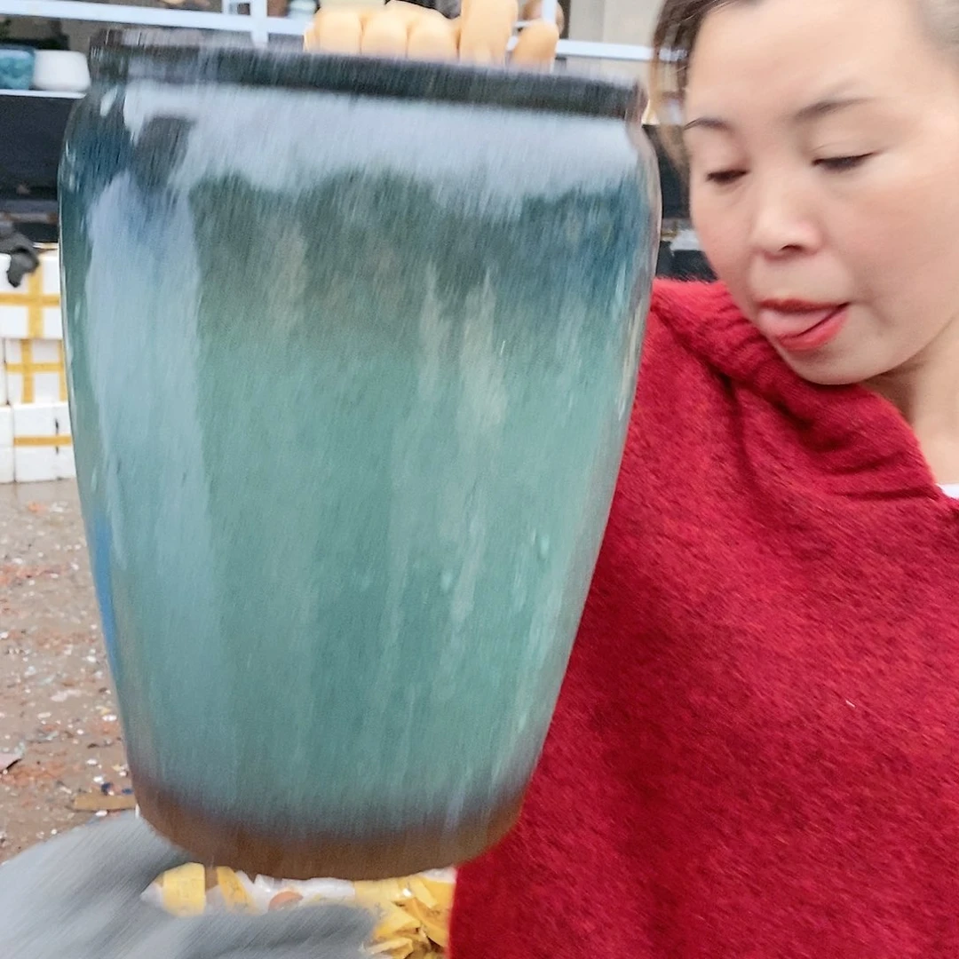 红陶20CM以下王嫂花盆1026-01微瑕