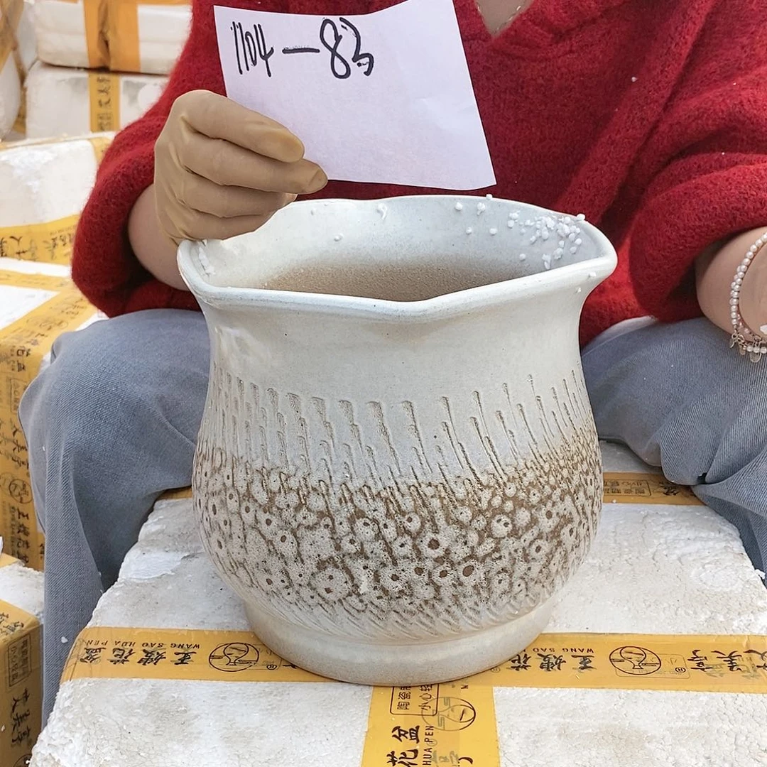 红陶20CM以下王嫂花盆1104-83