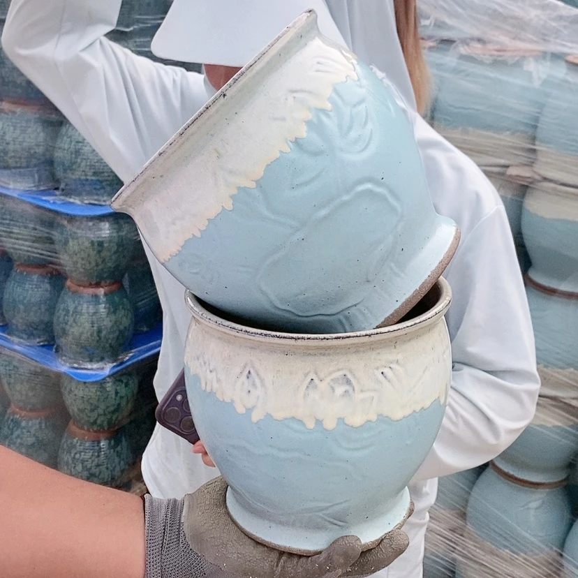 【闪购商品】红陶20CM以下黄口荷花