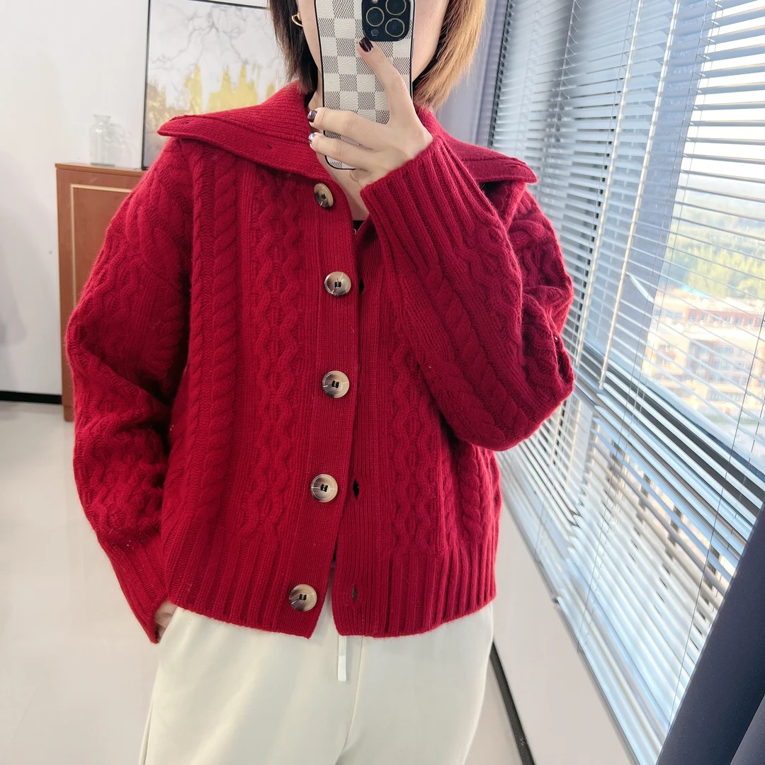 纯山羊绒翻领麻花外套开衫慵懒风针织