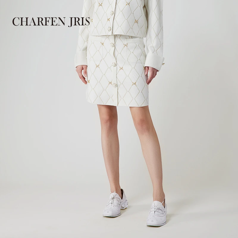 【彭彭专享】朝峰小香风双色复古提花毛织半裙FJE3B623-6036C