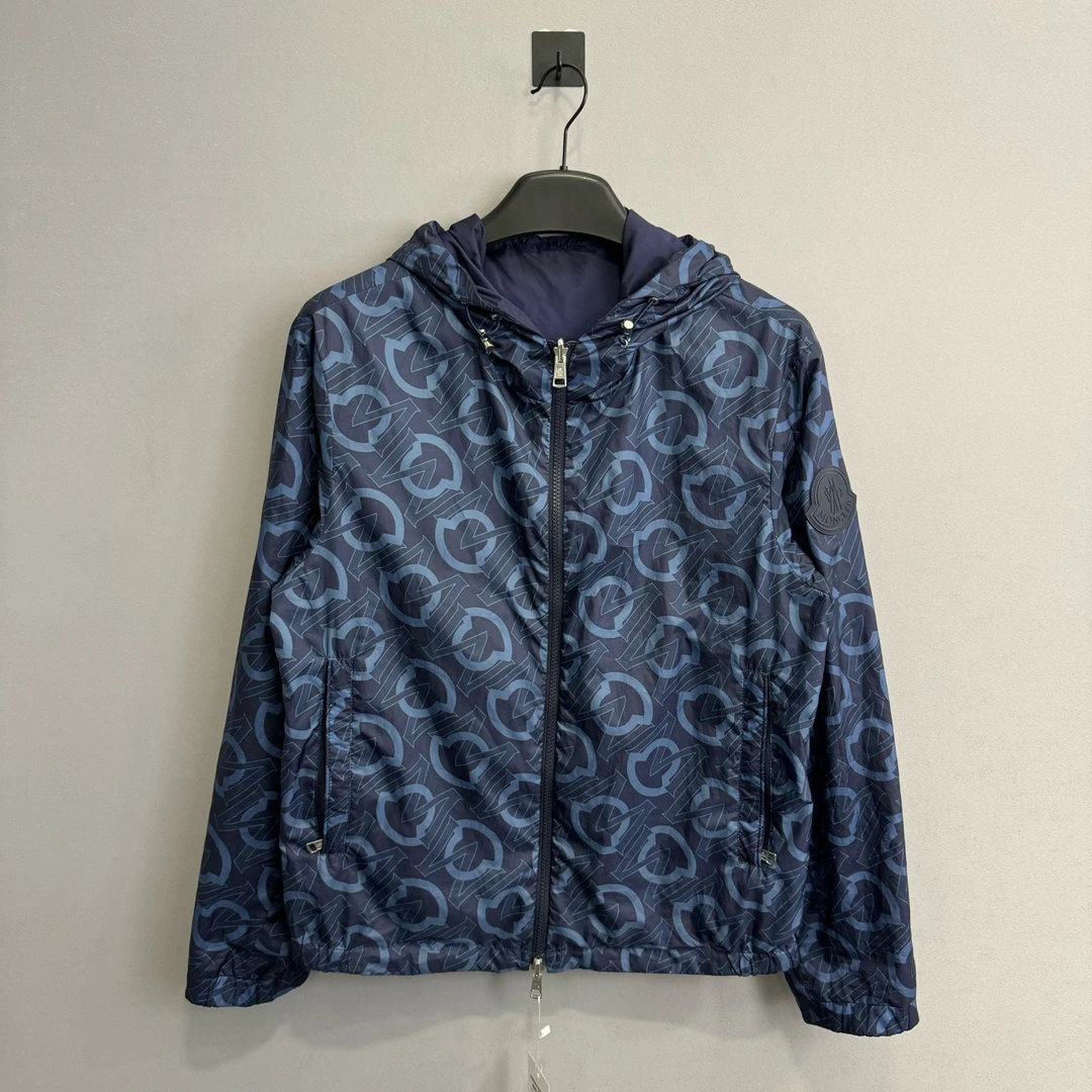 Moncler/盟可睐薄款双面穿冲锋衣夹克/1码/99新/公价9700