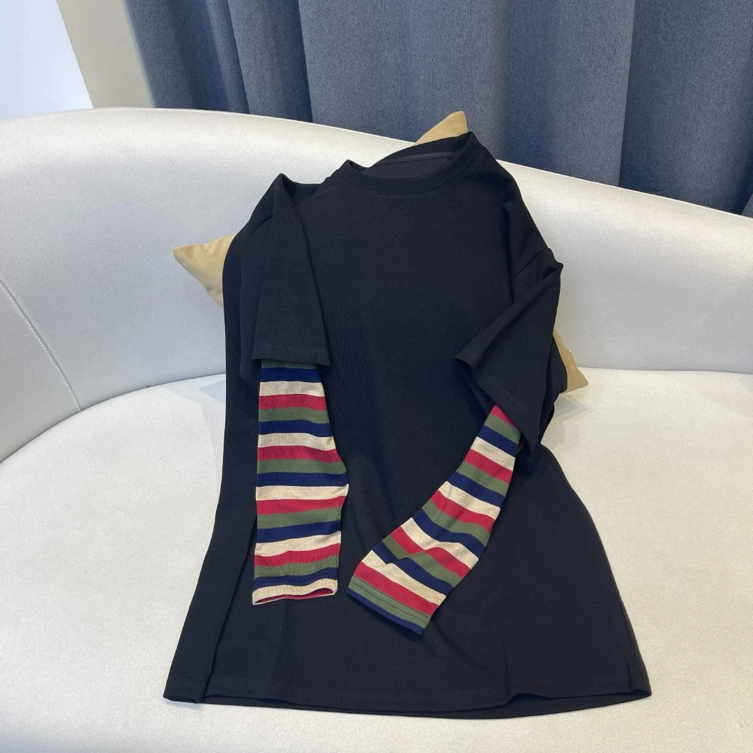 JW/静稳2023秋冬季时尚宽松休闲女款减龄撞色小众假两件T恤177126