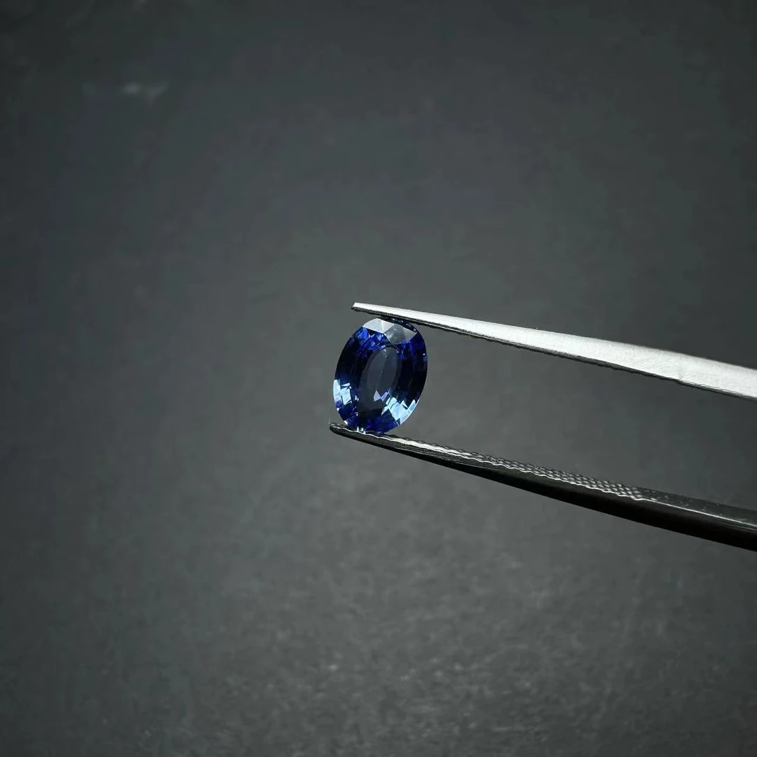3829-s16/矢车菊蓝宝石/椭圆形/1.08ct