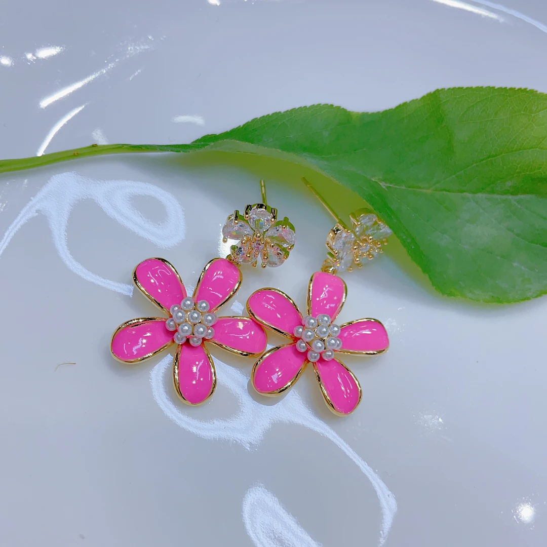 非金属树脂耳饰 粉色花朵韩版耳饰