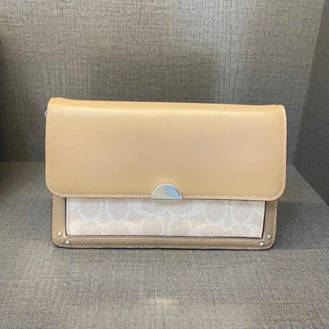 95新 COACH/蔻驰 95新蔻驰专柜链条包
