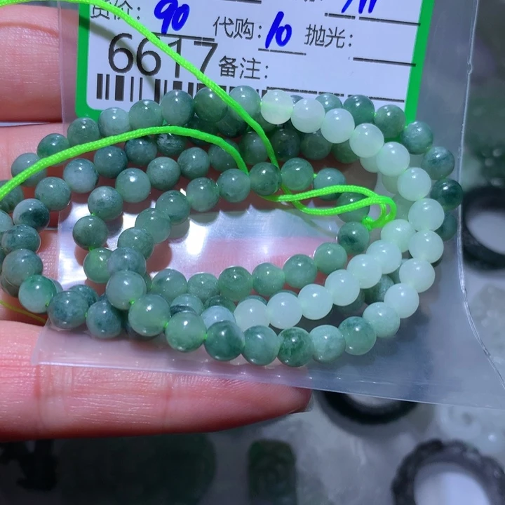翡翠颈饰未镶嵌猪**喵