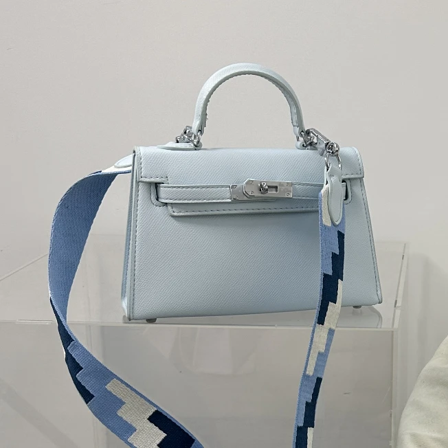 新款凯利手掌纹单肩斜跨包浅蓝色YK-19 圣杯蓝