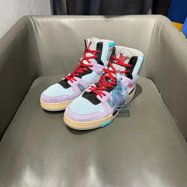 41码 Lv trainer 之前3999现在2999